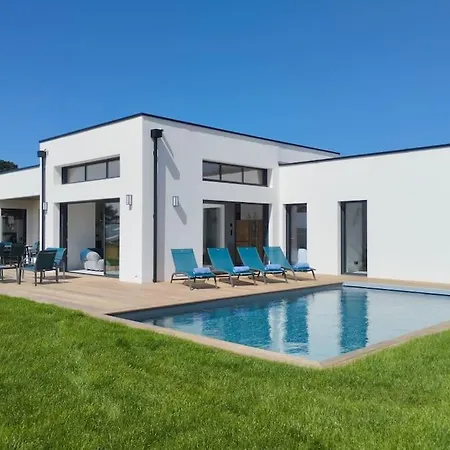 L'escapade Marine, Bord De Avec Piscine Villa